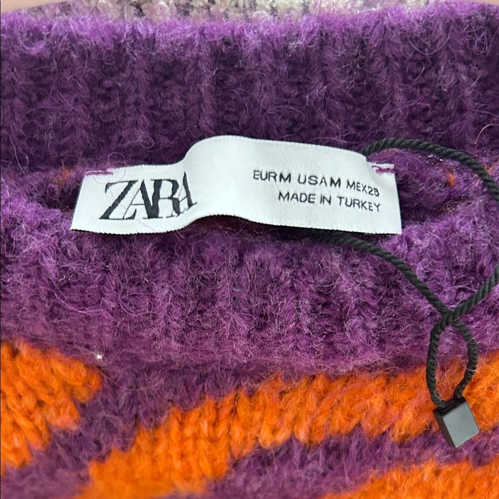 Zara Purple and Orange Sweater size Medium - Picture 3 of 5